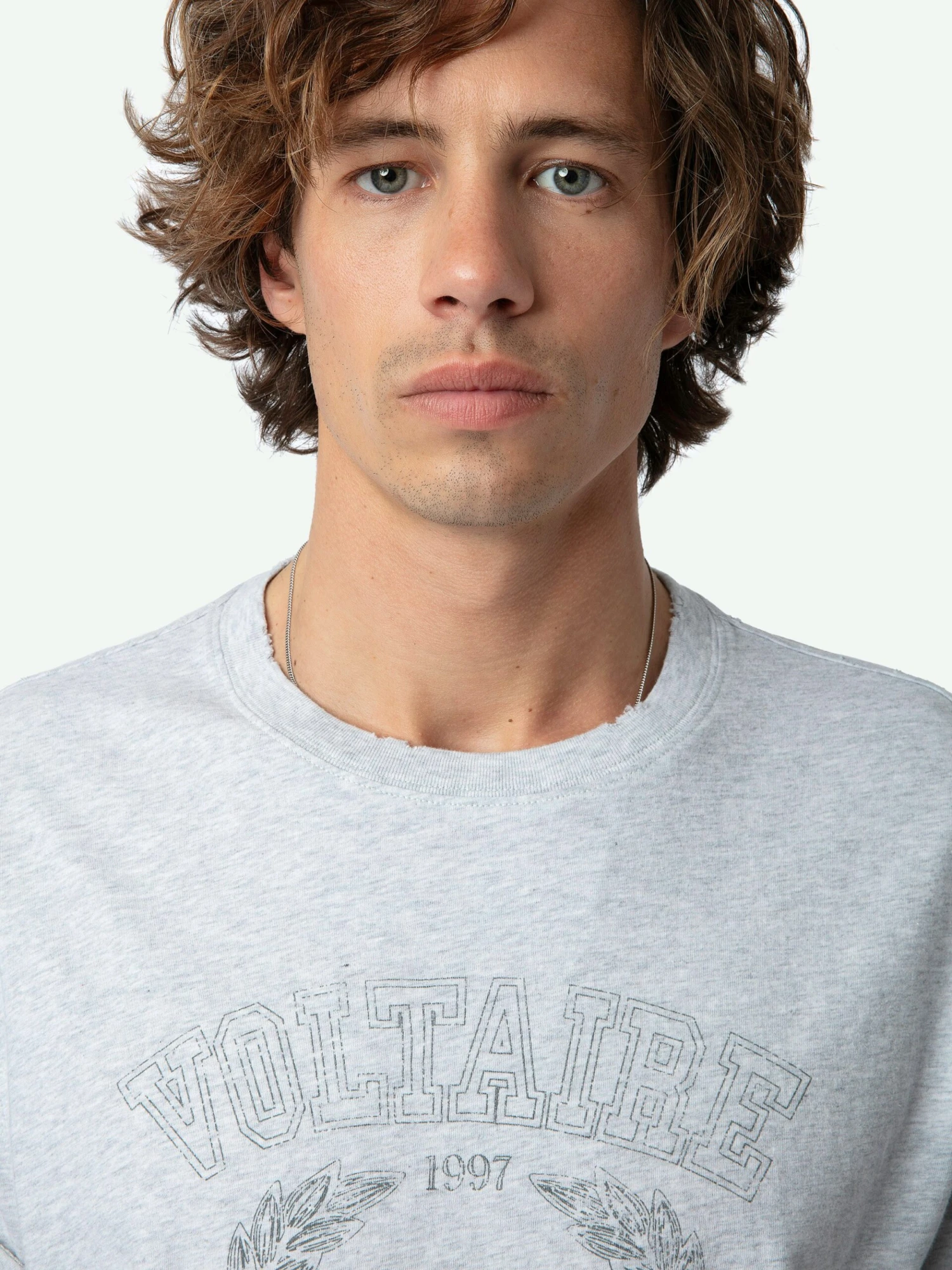 Jimmy Insignia T-shirt Gris chine clair Zadig & Voltaire Jimmy Insignia T-shirt Gris Chine Clair -Zadig Et Voltaire JMTS00663 GRIS CHINE CLAIR HOVER 662ba7a71c8e7 scaled