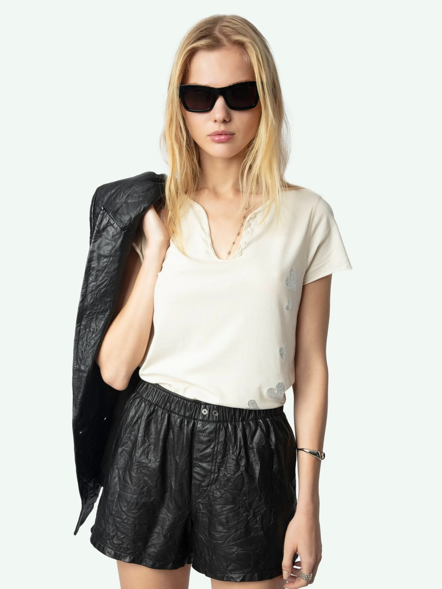 Henley T-shirt Ecru Zadig & Voltaire Henley T-shirt Ecru -Zadig Et Voltaire JWTN02603 ECRU ADDI 1 6728e102c3865 scaled