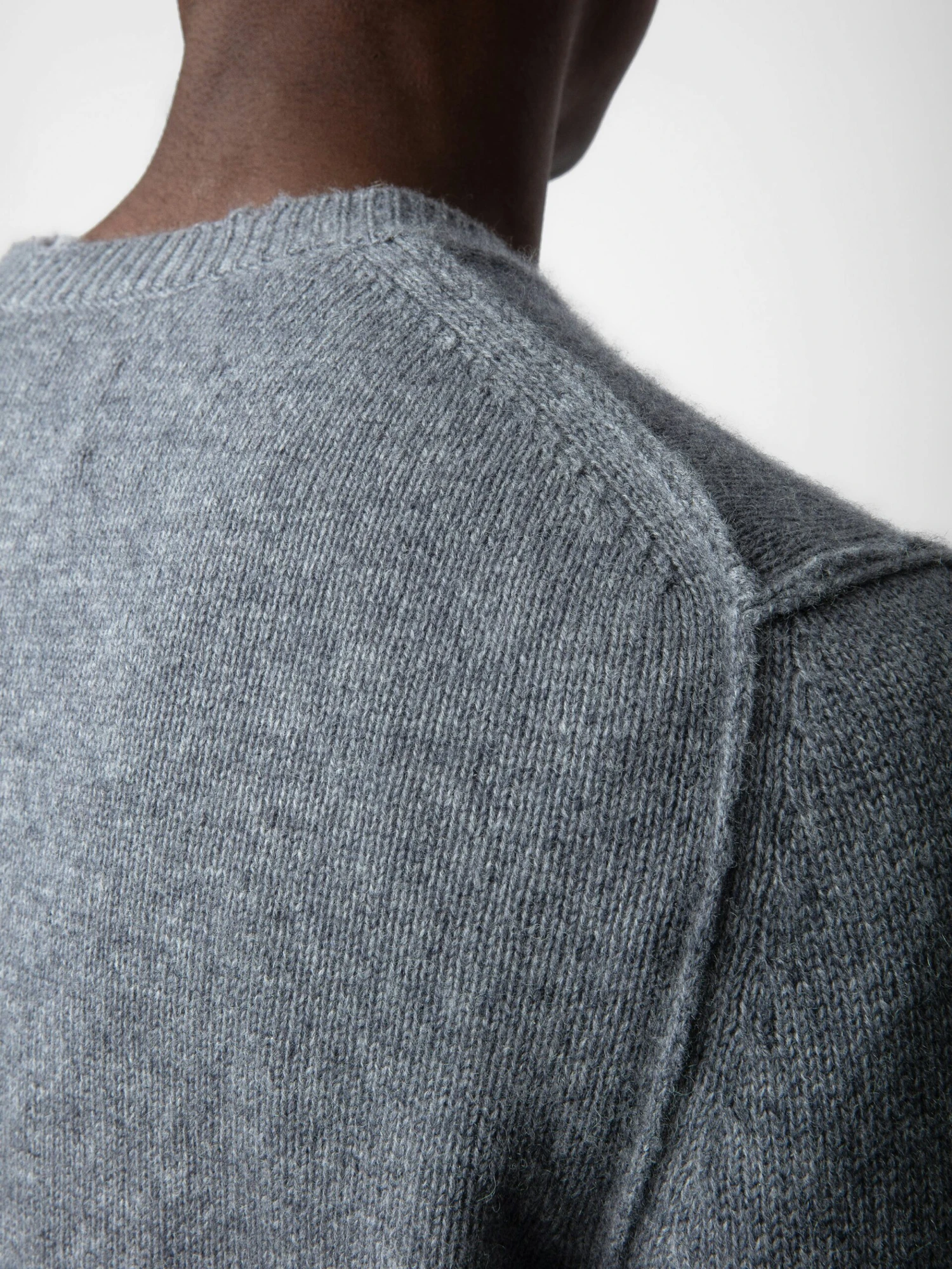 Kennedy Cashmere Sweater Gris moyen Zadig & Voltaire Kennedy Cashmere Sweater Gris Moyen -Zadig Et Voltaire KMSW00679 GRIS MOYEN ADDI 3 scaled