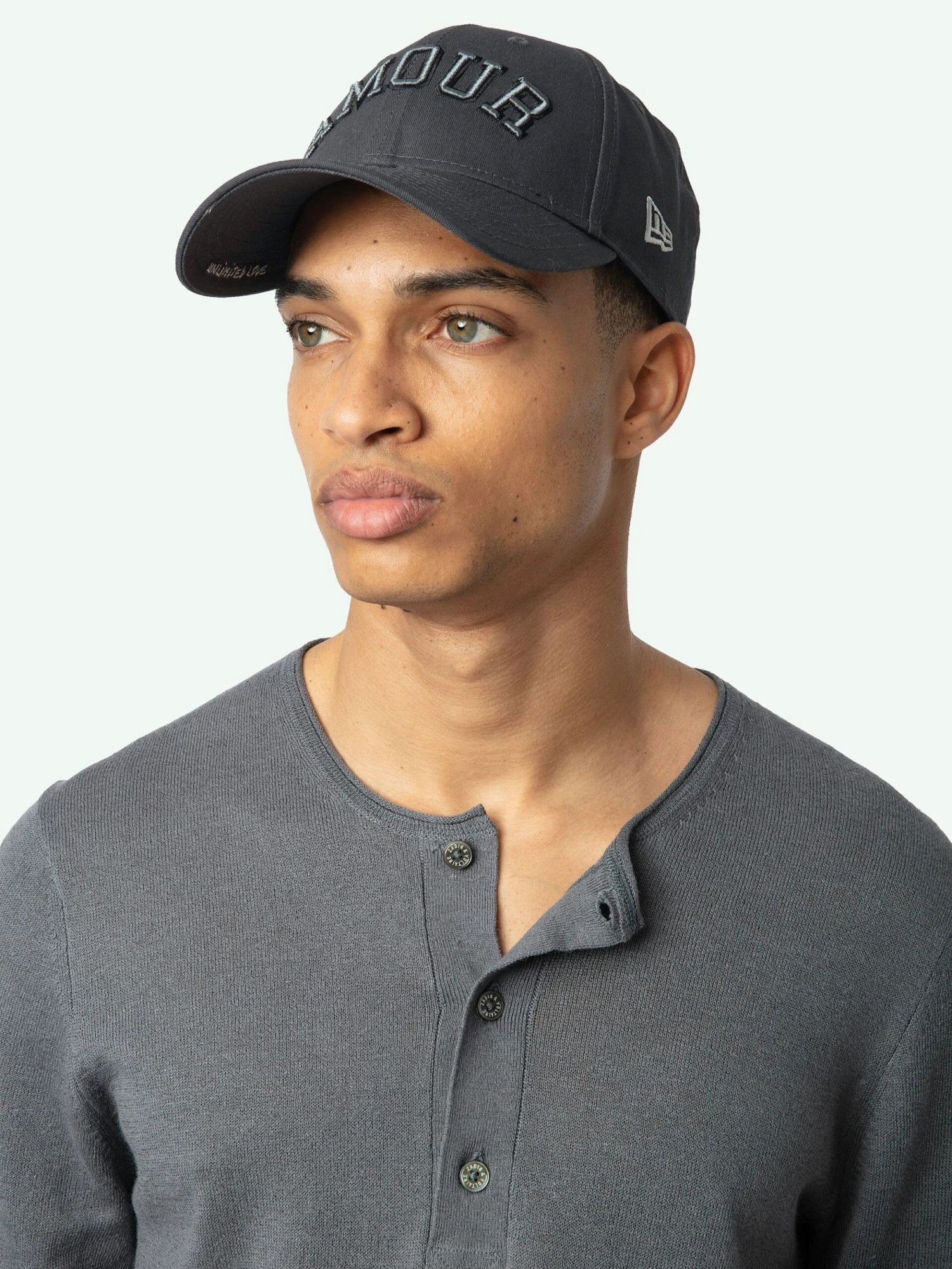 Veiss Sweater Vert de gris Zadig & Voltaire Veiss Sweater Vert De Gris -Zadig Et Voltaire KMSW01719 VERT DE GRIS ADDI 1 67d1517bec718 scaled