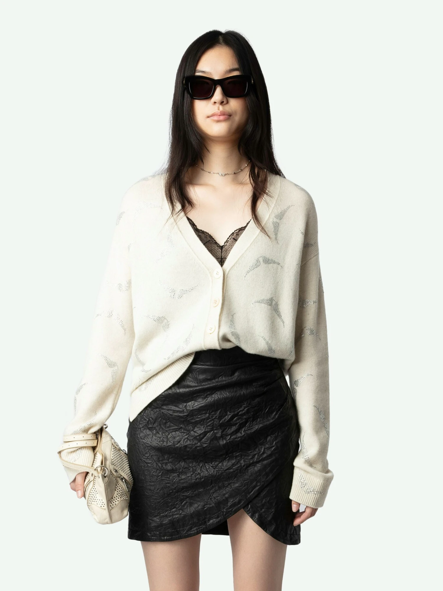 Mirka Diamanté Wings Cashmere Cardigan Flake Zadig & Voltaire Mirka Diamanté Wings Cashmere Cardigan Flake -Zadig Et Voltaire KWCA00587 FLAKE ADDI 2 668d0004efebb scaled