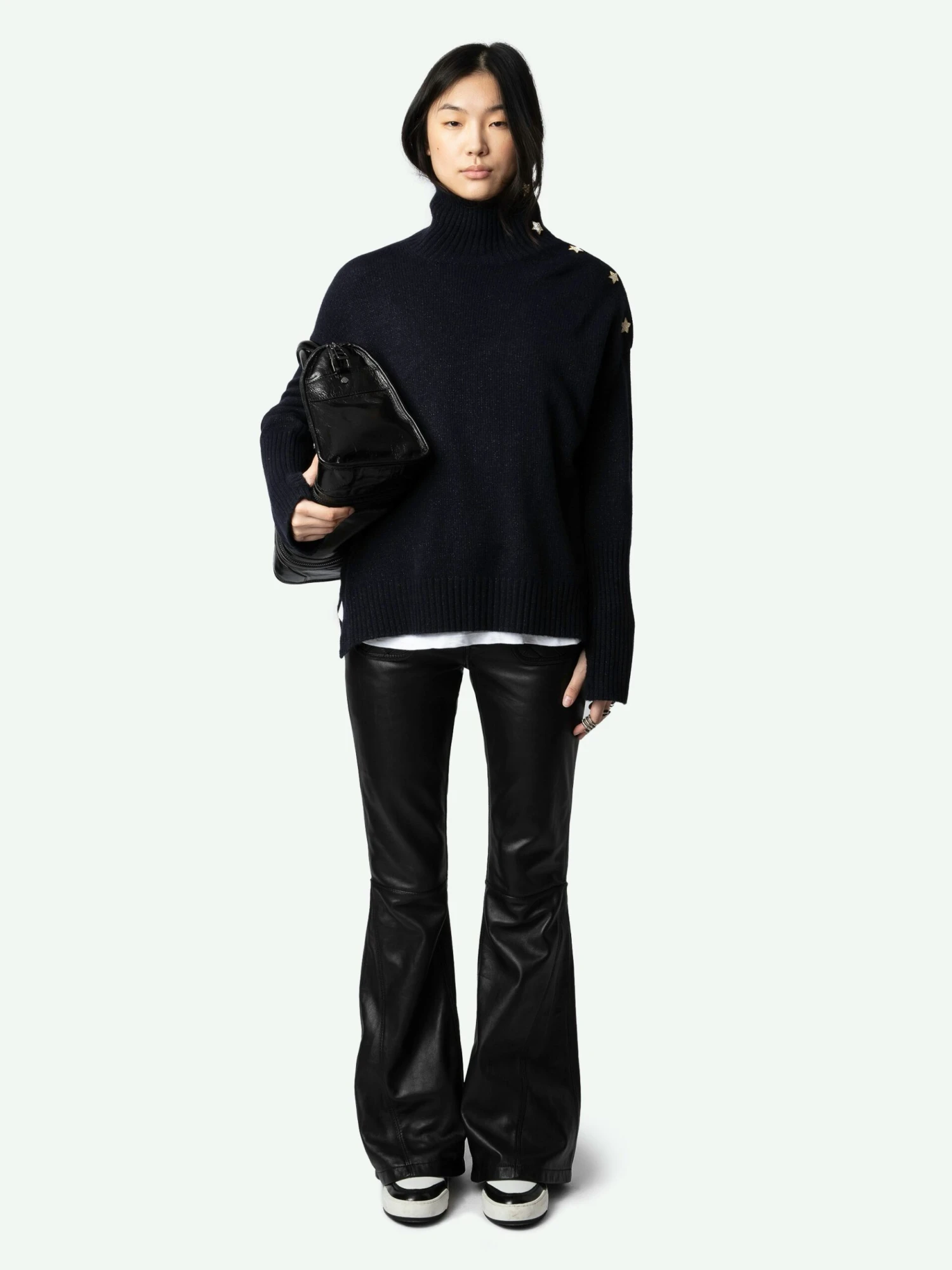 Alma Jewelled Cashmere Sweater Encre Zadig & Voltaire Alma Jewelled Cashmere Sweater Encre -Zadig Et Voltaire KWSW00002 ENCRE SHOOTING 668d002721d08 scaled