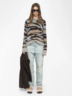 Zadig & Voltaire Malty Wool Sweater Dark Chocolate -Zadig Et Voltaire kwsw02821 dark chocolate shooting